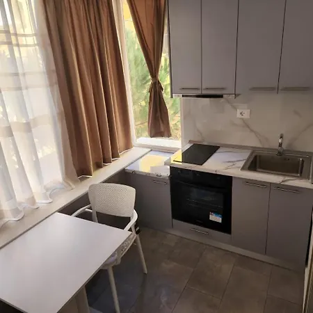 Apartment Shkembi I Kavajes *